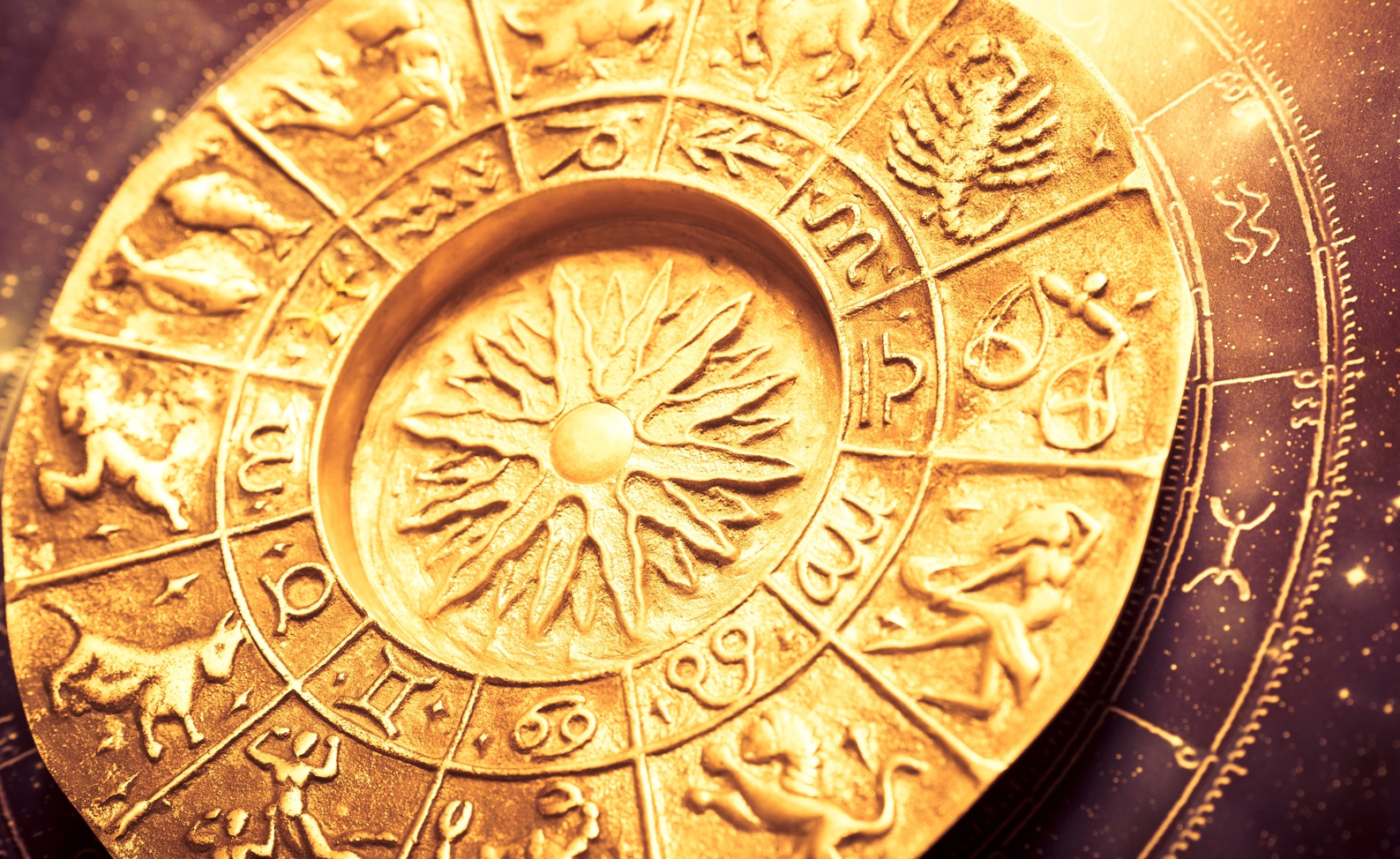 Couchtisch mit Motiv Esoterik Tierkreiszeichen Sternzeichen in gold