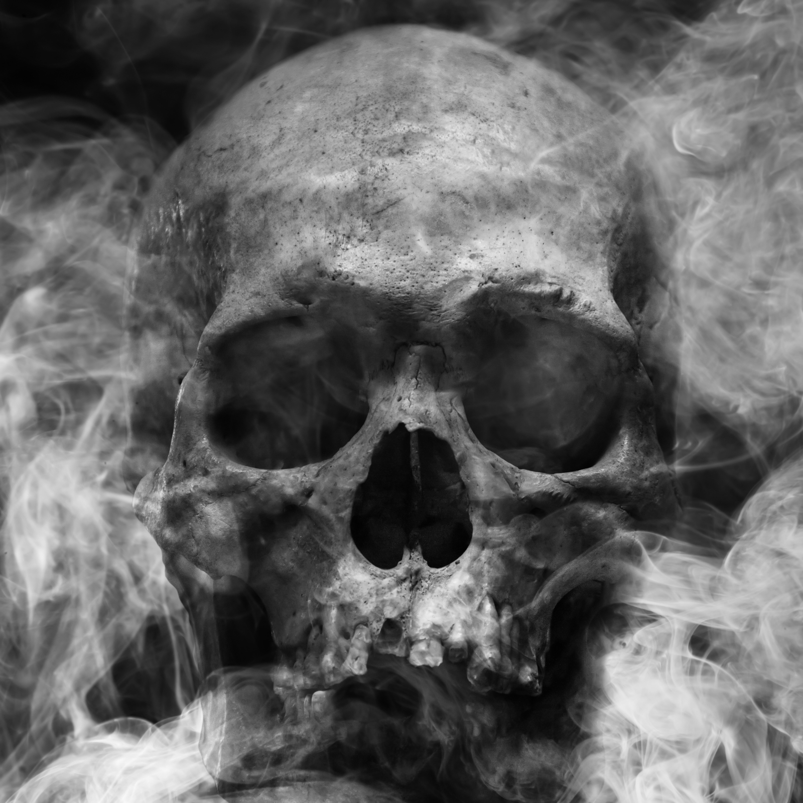 Beistelltisch Couchtisch mit Motiv Gothic Totenkopf Smoke